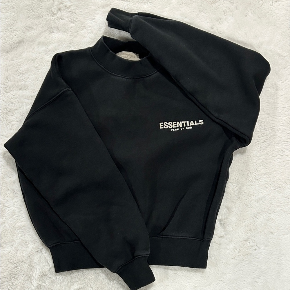 Fear of God Essentials Black Sweatshirt
